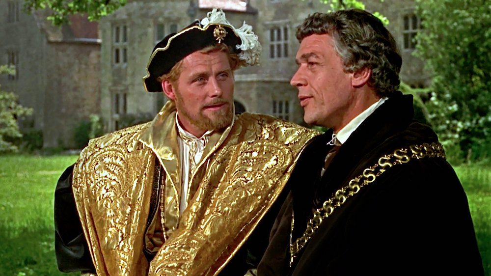 Photo of Robert Shaw as Henry VIII and Paul Scofield as Sir Thomas More.