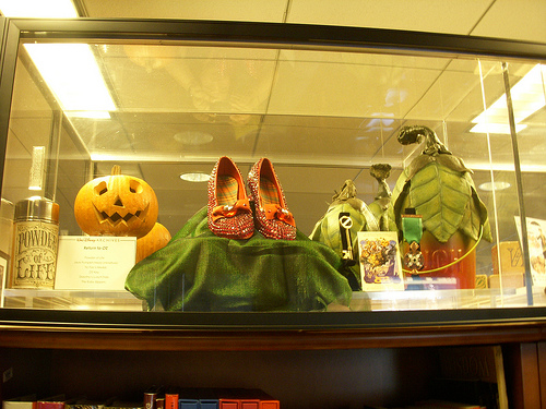 The Powder of Life (far left) on display in the props archive of Walt Disney Studios. This is how it was depicted it in the Disney film "Return to Oz" (1985).