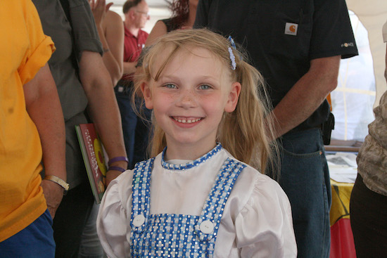 Another adorable Dorothy at Oz-Stravaganza! 2014.